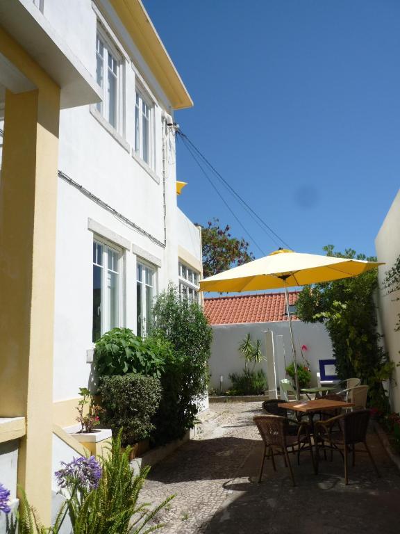 Casa Londres Hotel Estoril Exterior photo
